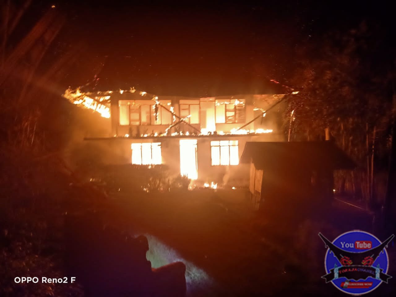 Kebakaran di lembang Tallung Penanian