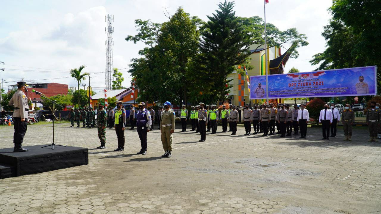 Jelang Natal, Polres Toraja Utara Gelar Apel Pasukan Ops Zebra Lipu 2021