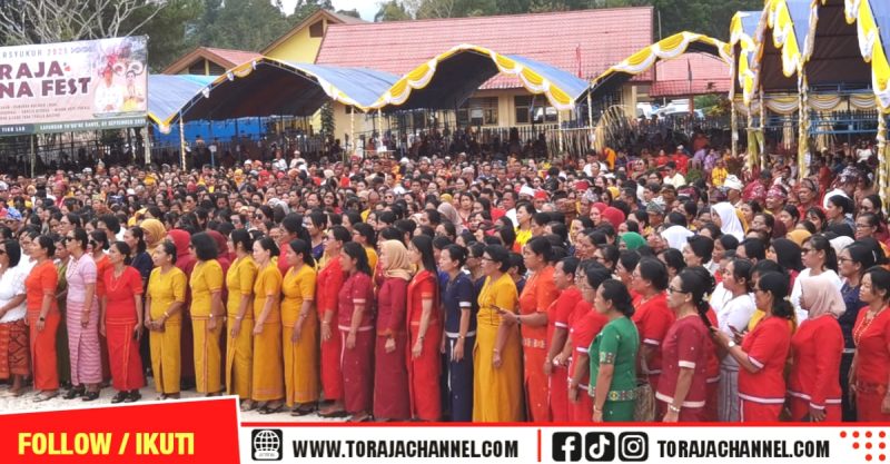Ribuan Warga Meriahkan Puncak Hari Jadi Toraja ke-778 dan HUT Tana Toraja ke-68