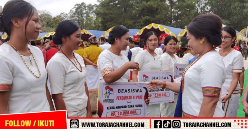 HIMPAUDI Tana Toraja Serahkan Bantuan Pendidikan Rp10 Juta untuk Guru PAUD
