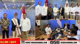 Foto : Bupati Tana Toraja, Zadrak Tombeg di dampingi Sekda Tana Toraja, Rudhy Andilolo saat audiensi bersama Menteri Perlindungan Pekerja Migran Indonesia (PPMI), Mukhtarudin