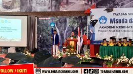 Bupati Zadrak Harap Lulusan Akkes Sinar Kasih Toraja Jadi Tenaga Kesehatan Andal di Masyarakat