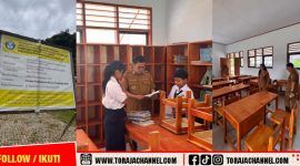 Bupati Tana Toraja, Zadrak Tombeg, meninjau langsung progres revitalisasi UPT SMP Negeri Satap 2 Sangalla yang didanai APBN Tahun Anggaran 2025. Program ini menjadi bagian dari komitmen pemerintah dalam meningkatkan sarana dan prasarana pendidikan guna mendorong kualitas sumber daya manusia di Tana Toraja.