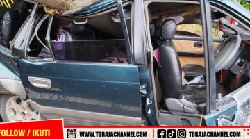 Mobil Kijang Tertimpa Pohon Tumbang di Mengkendek, Enam Penumpang Luka-Luka