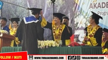Akademi Sinar Kasih Toraja Wisuda 108 Lulusan D3 Kebidanan dan Keperawatan