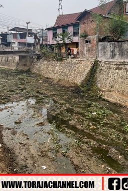 Normalisasi Sungai Starda, Bupati Tana Toraja Ajak Masyarakat Jaga Kebersihan